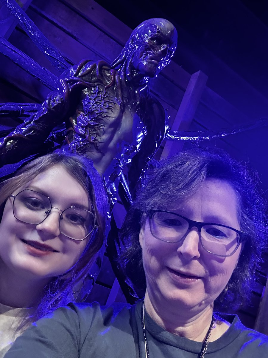 LisaGilcrease's tweet photo. Stranger Things Vecna was really cool ๐
#StrangerThings #StrangerThingsStore https://t.co/dB36wTDkZW