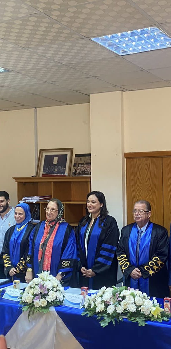 MernaIhab's tweet photo. Today marks the end of my Masters degree journey. It’s been a tough but incredibly rewarding adventure. I’ve learned so much, met amazing people, and even tried things that scared me a little. Forever grateful for all the support and love I received from my family and colleagues. https://t.co/tWvxiVyxZO