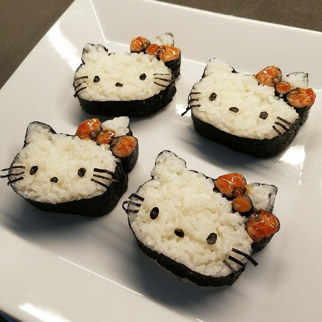 hello kitty sushi 💫