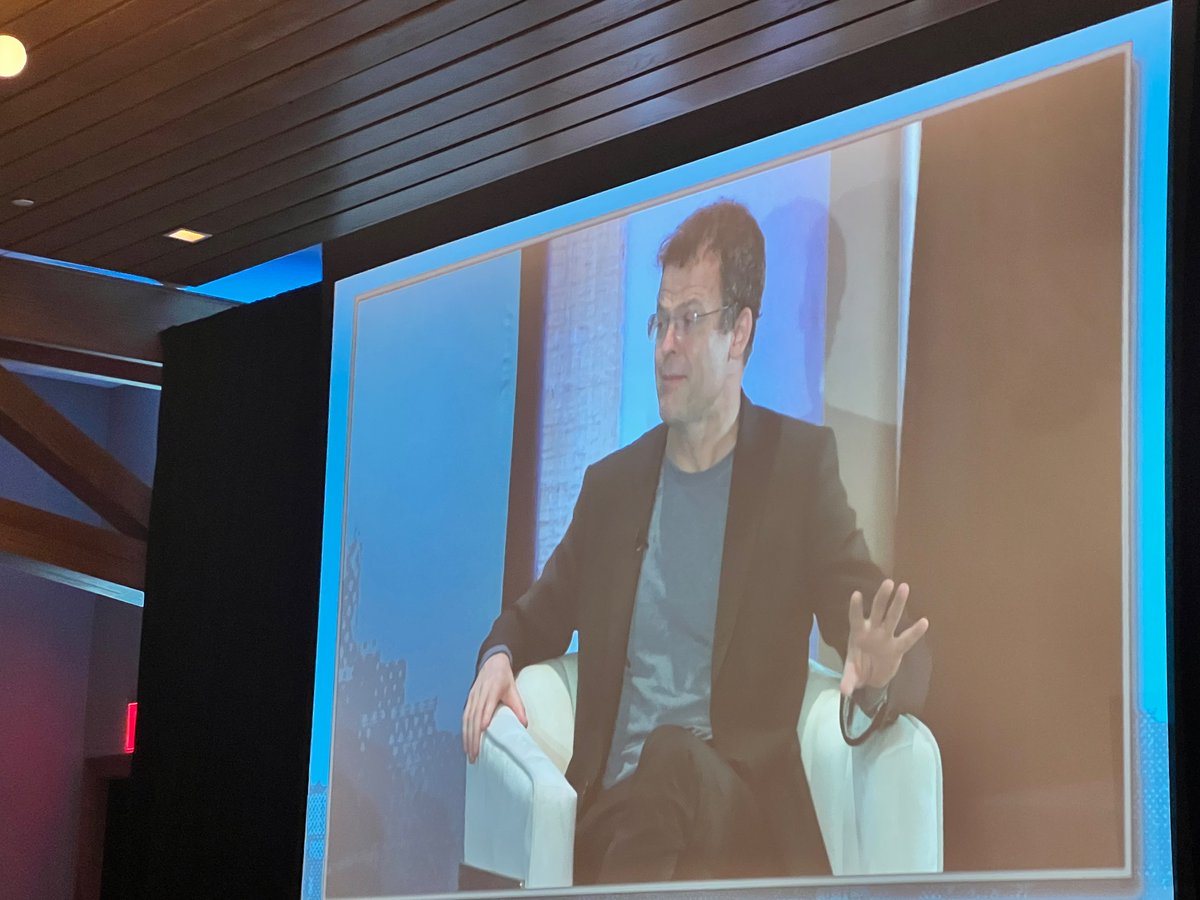 shilpaonc's tweet photo. @Uromigos #UromigosLive
Stimulating (&heated) debate about what regimen can cure mRCC pts?
1L mRCC IO/IO vs IO/TKI
@tompowles1 @DrChoueiri
@brian_rini
#DaveMcDermott #MikeAtkins
@HHammersMD @TiansterZhang @motzermd @DrRanaMcKay @PGrivasMDPhD
@neerajaiims @montypal https://t.co/8ku4prG9Io
