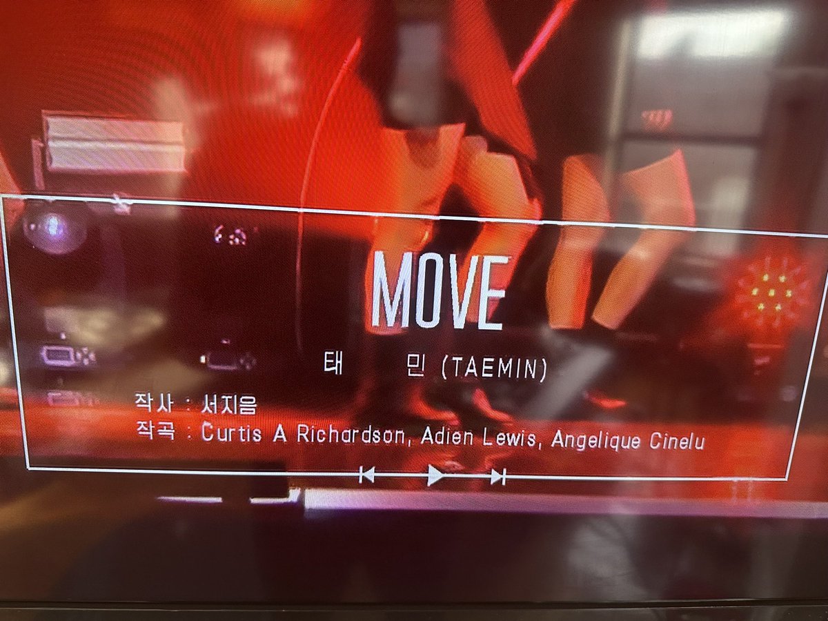 TMakkes's tweet photo. One thing I love about tv programs in #Korea they list the composers and producers for every televised performance..
This is from #Taemin’s latest performance of #MOVE on #TheSessons: Long Day, Long Night by #AMKU on @StudioK_twt #CreditsMatter 🖋️
@adnlewis @MsCinelu @TMakkes @CRIchaSON
#TAEMIN_Guilty #Taemin_Move