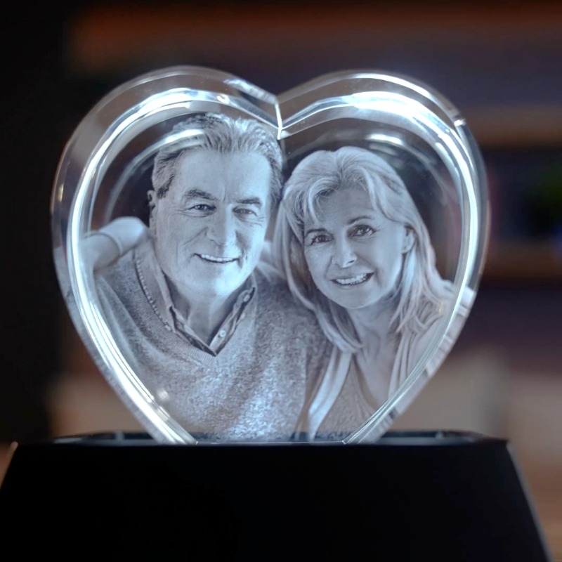 Masterpics_SE's tweet photo. Den Perfekta Julklappen 🎄✨
Förvandla dina favoritbilder till en vacker 3D-kristall 💎