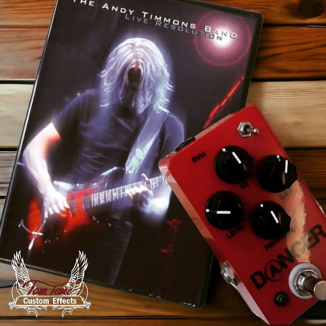Danger Distortion 
Andy Timmons Tribute
#tomtone #Danger #Distortion #andytimmons #pedalfx #guitarfx #fxpedals #effectspedals #guitareffects #efeitosdeguitarra #pedaisdeefeitos #pedaisdeguitarra #stompboxes #customshop #customseffects #custompedals #boutiquepedals #tonehunter