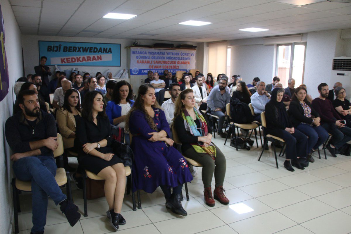 Ji gotûbêja me ya bi mijara "Ji Cegexwîn heta Arjen Arî helbesta kurmancî"...