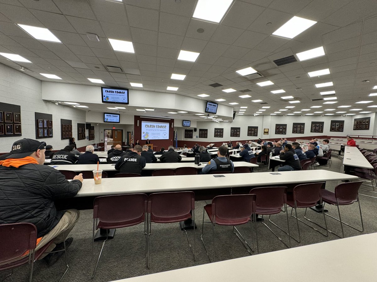 @Xenius101 <a href="/dictionaryhill/">Meccanica</a> <a href="/BLKMDL3/">Zack</a> <a href="/Tesla/">Tesla</a> <a href="/DelValTesla/">Tesla Owners-Delaware Valley</a> <a href="/vivivandeerlin/">Viv</a> <a href="/christe25545867/">Christel ⚡️🌱👩🏻‍🔬</a> <a href="/dennis_p/">Dennis Pascual</a> @TacosandTeslas <a href="/TeslaClubSoCal/">Tesla Club-SoCal</a> <a href="/EliBurton_/">Eli Burton 👨‍⚖️🍅</a> <a href="/FthePump1/">F the Pump</a> <a href="/ChargePozitive/">ChargePozitive ⚡️➕</a> <a href="/IDC4GAS/">TeslaQuack🐤</a> <a href="/masegoslin/">Mase Goslin</a> Funny you posted this today — <a href="/DelValTesla/">Tesla Owners-Delaware Valley</a> was hosting another Crash Course this morning. 

As much fun as the social events and meetups are, this is by far our most important mission.   I’m thrilled to get to be even a small part of it. 

But yes, I’m incredibly grateful for all