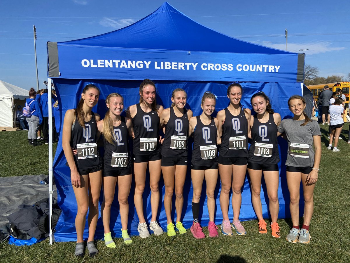 Olentangy Liberty Girls continue to rack up distance running success in 2023: Taking 1st in the districts, 2nd at Regions, and today 7th in the Ohio D1 finals, led by Julia Bockenstette's 18:27 (13th)! See all results here: milesplit.live/meets/520481/t…… @LHSAthleticDept @LGXC2021