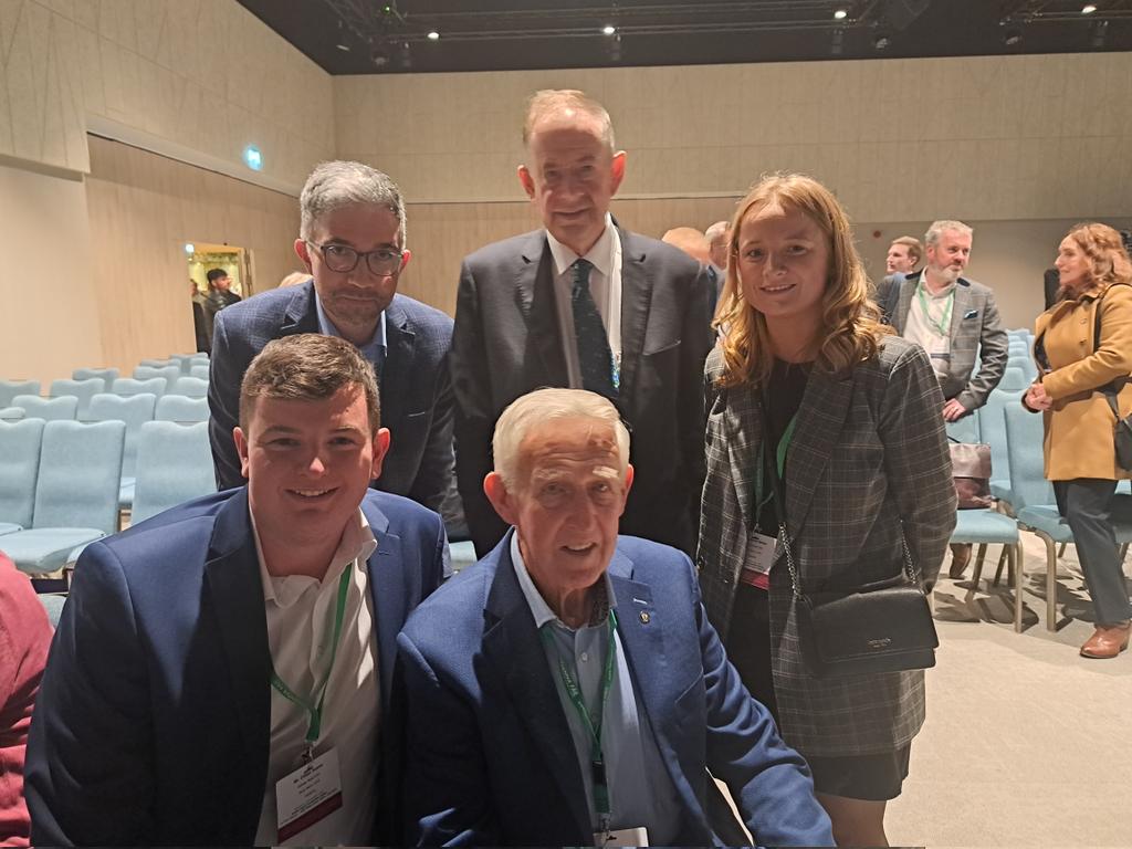 Some of the Gaillimhe Thiar delegates at the Árd Fheis today <a href="/EannaWalsh1/">Eanna Walsh</a> <a href="/CillianKeane1/">Cillian Keane</a>