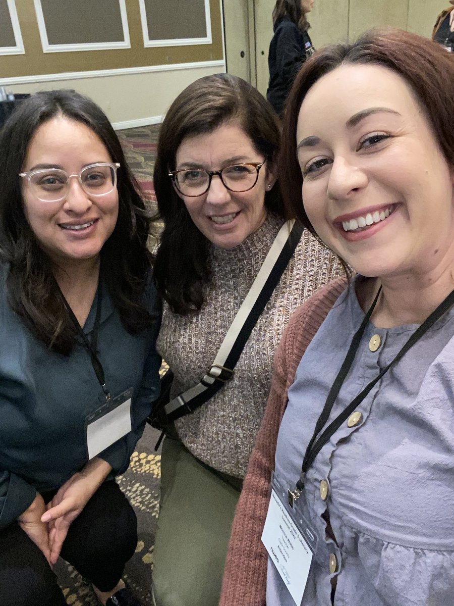 tikaee's tweet photo. I am so glad 2 of our amazing first grade teachers joined me at the @NWEA #ReadByGrade3 Conference. @NevadaReady @ClarkCountySch https://t.co/FnPzDmqWcg