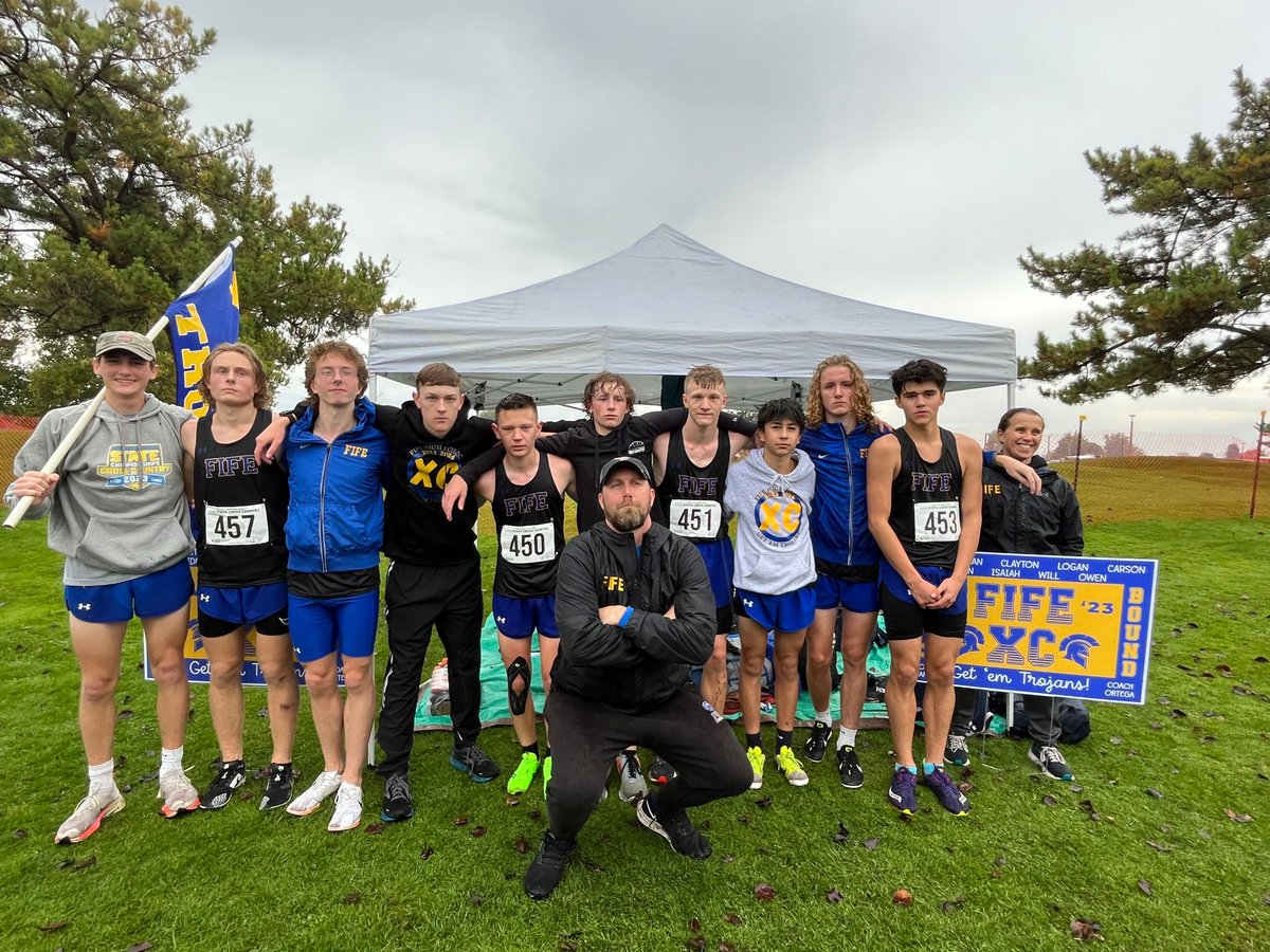FifeHSTrojans's tweet photo. So proud of the Fife High School boys cross country team. What a great showing at the state meet. ￼#getemtrojans https://t.co/ZPxRtWyVYN