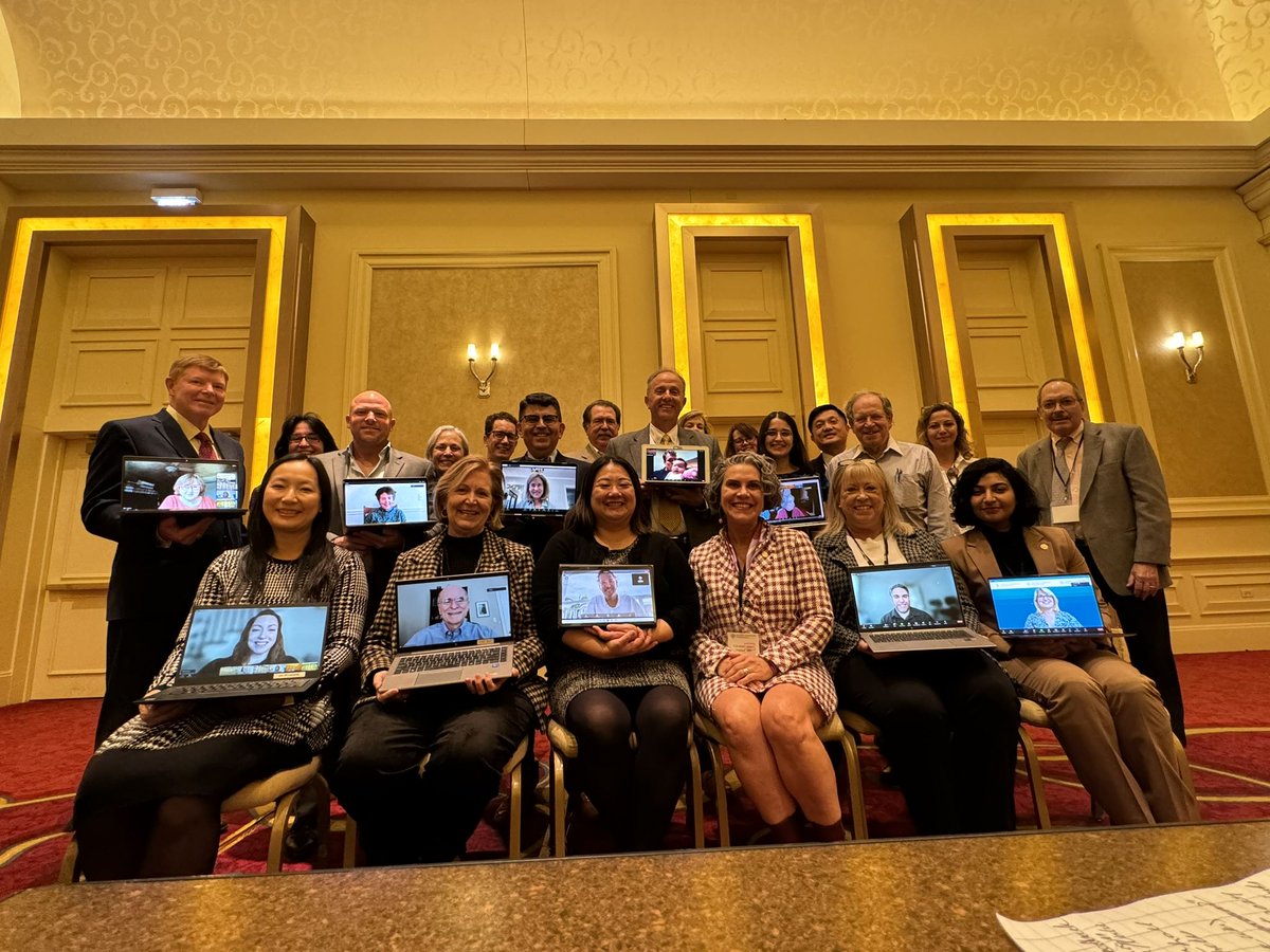 Jason Scapa, MD, FCAP (@jscapapathmd) on Twitter photo We are building a stronger #community for <a href="/Pathologists/">CAPathologists</a>! Great CMPD Meeting today lead by our chair, <a href="/LeilaniCLV/">Leilani Valdes, MD, MBA, FCAP</a>! #CAPnow We are building a stronger #community for <a href="/Pathologists/">CAPathologists</a>! Great CMPD Meeting today lead by our chair, <a href="/LeilaniCLV/">Leilani Valdes, MD, MBA, FCAP</a>! #CAPnow