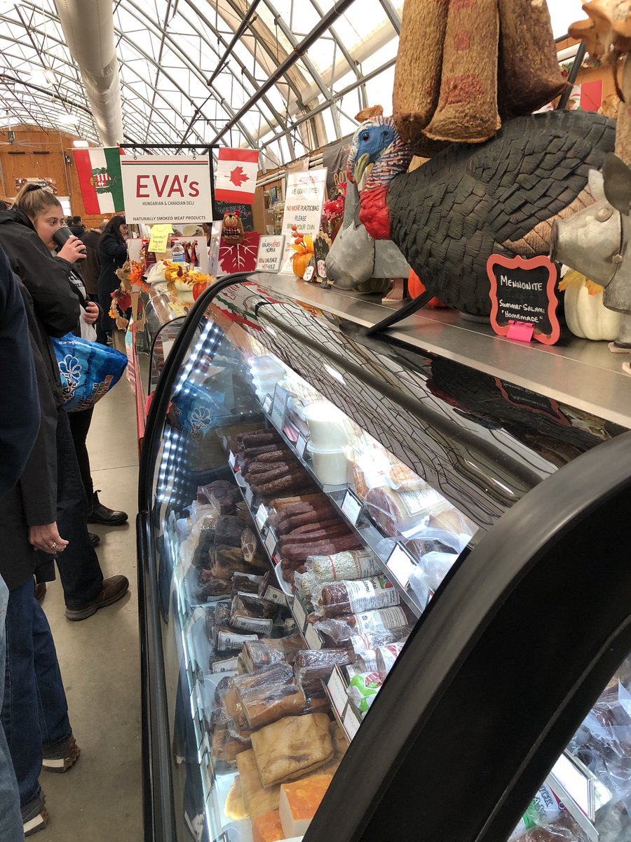 hbobis's tweet image. Loaded up on Eva’s smoked Hungarian Kolbasz sausages 😋@realDonkeyDong