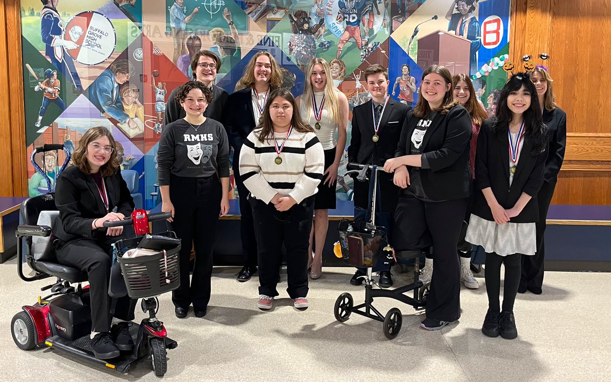 mary luckritz tweet media