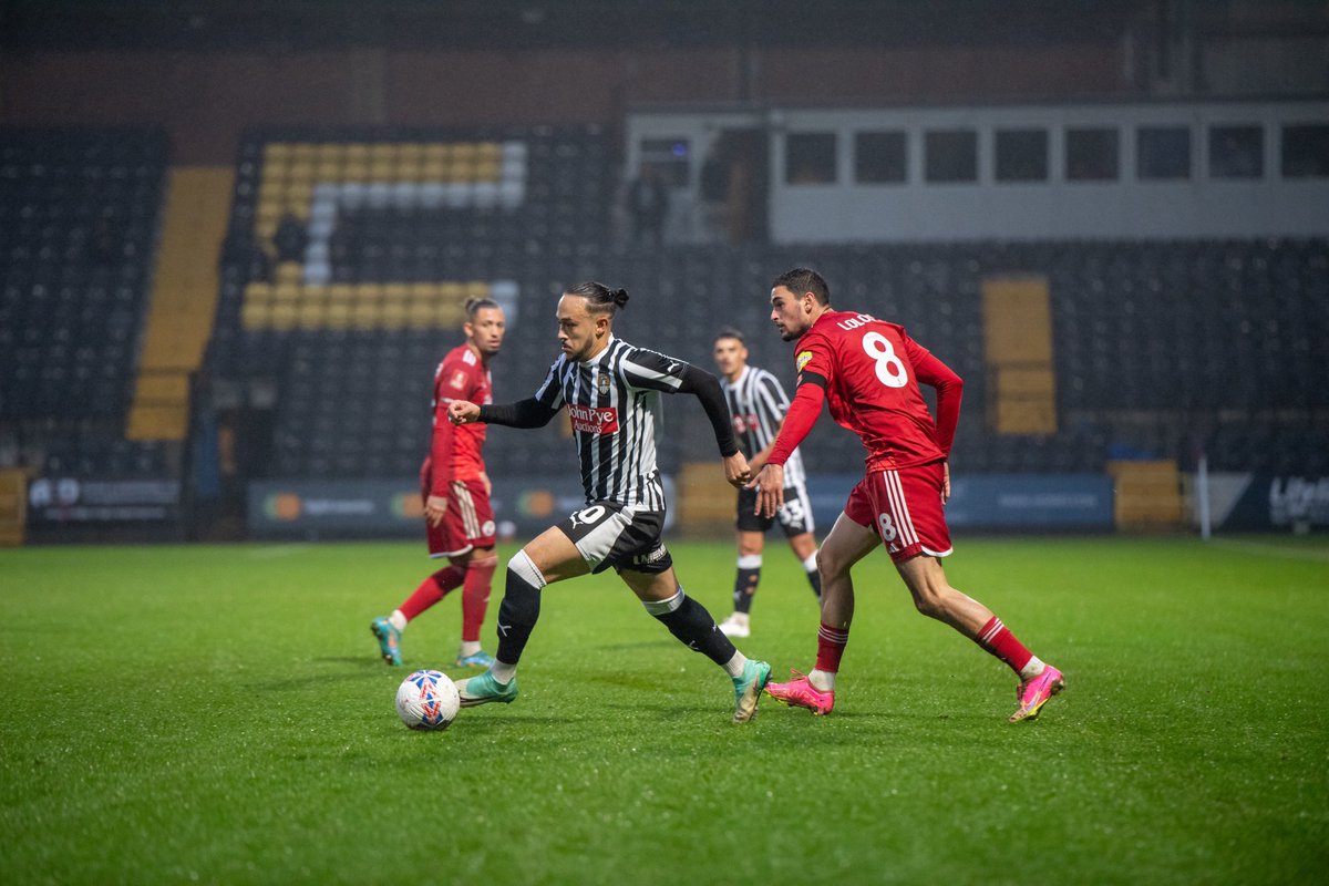 In the 🎩 for the next round 🤝 @Official_NCFC