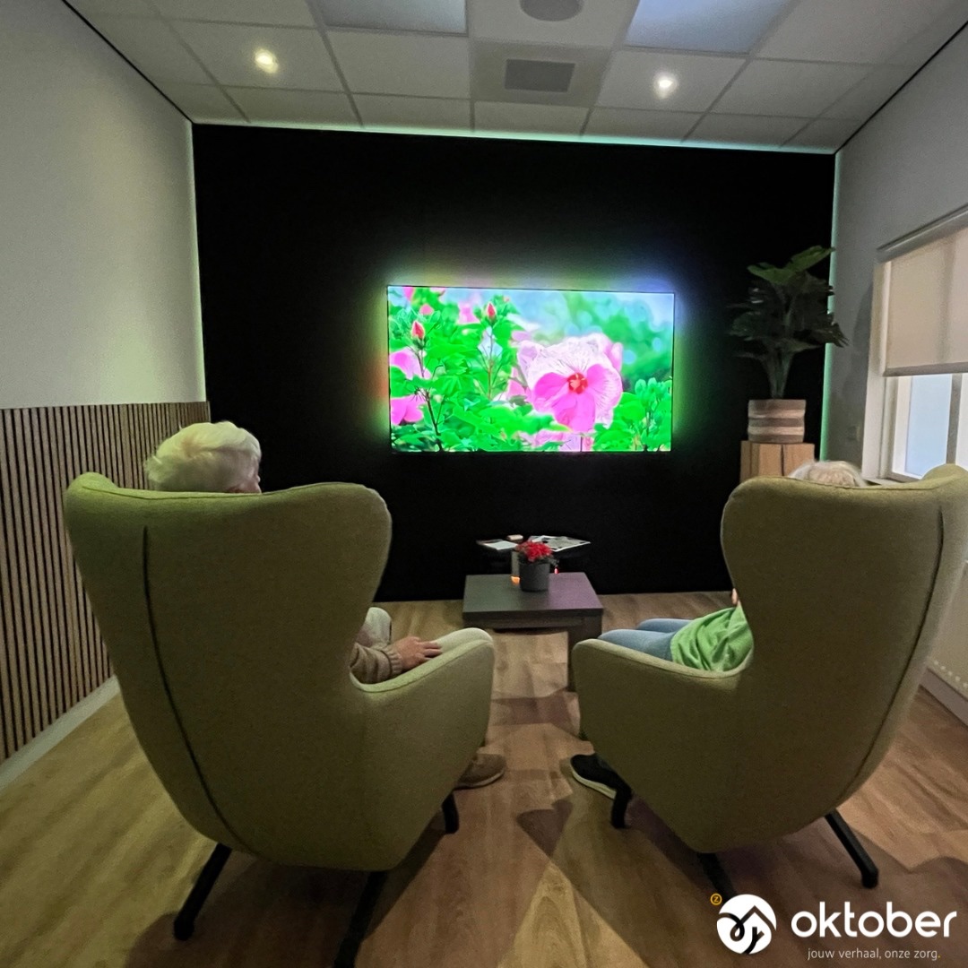 Het hoofddoel van de #SenseGarden is het vergroten van het aantal vonkmomentjes. Bewoners worden geactiveerd door middel van geuren, geluid of bijvoorbeeld beelden van vroeger. Zo kan er een gesprek ontstaan tussen bewoner en medewerker óf bewoner en naaste.