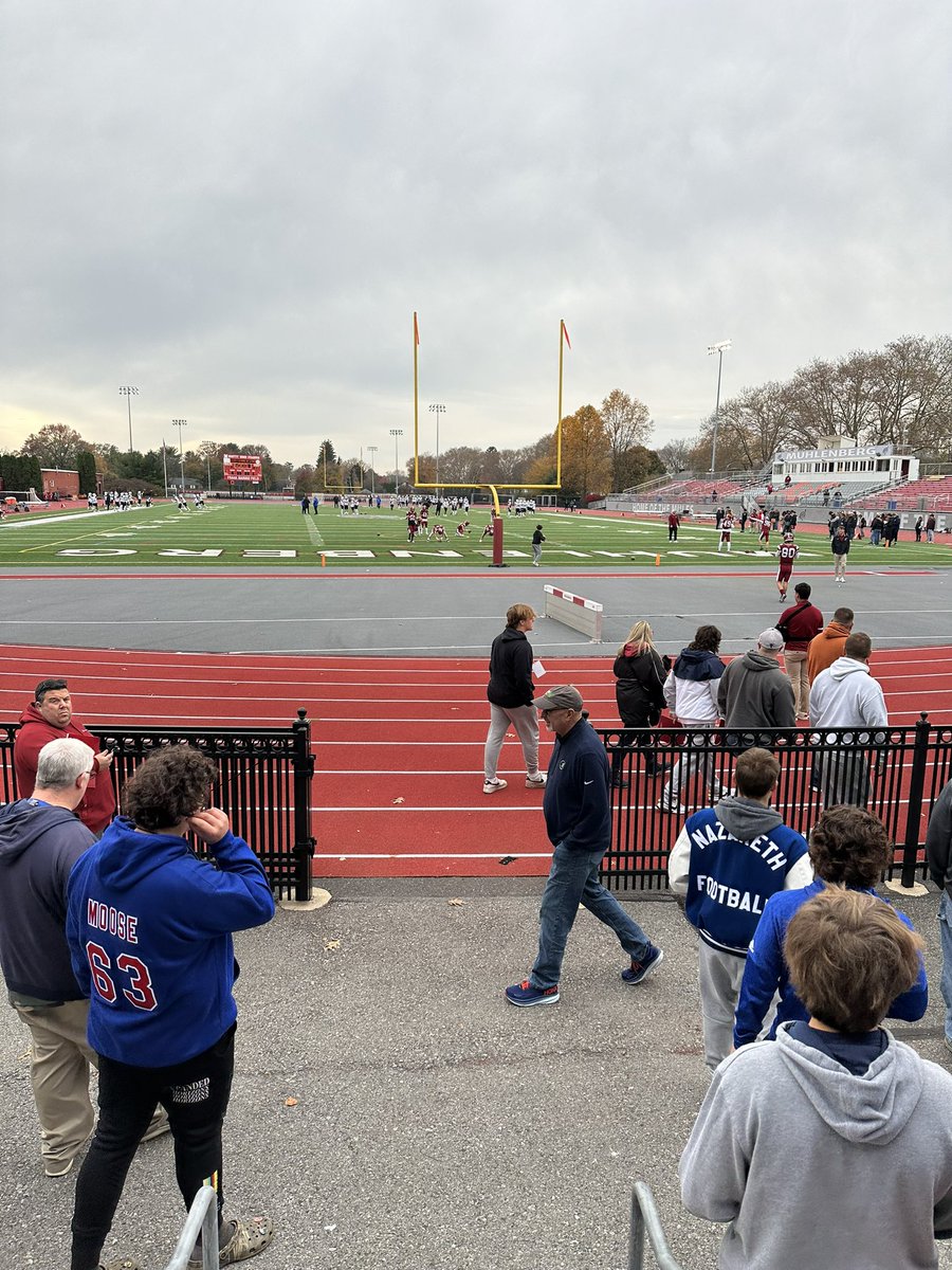 HollywoodGim's tweet photo. Thank you @22CoachMoe for inviting me for a visit. I loved it here and I can’t wait to be back. Love the campus and the atmosphere was amazing to be around. @Coach_Frantz @zachdeldin @DigInMules @PVSDsports @PVSDFootball https://t.co/zN3exzZhAw