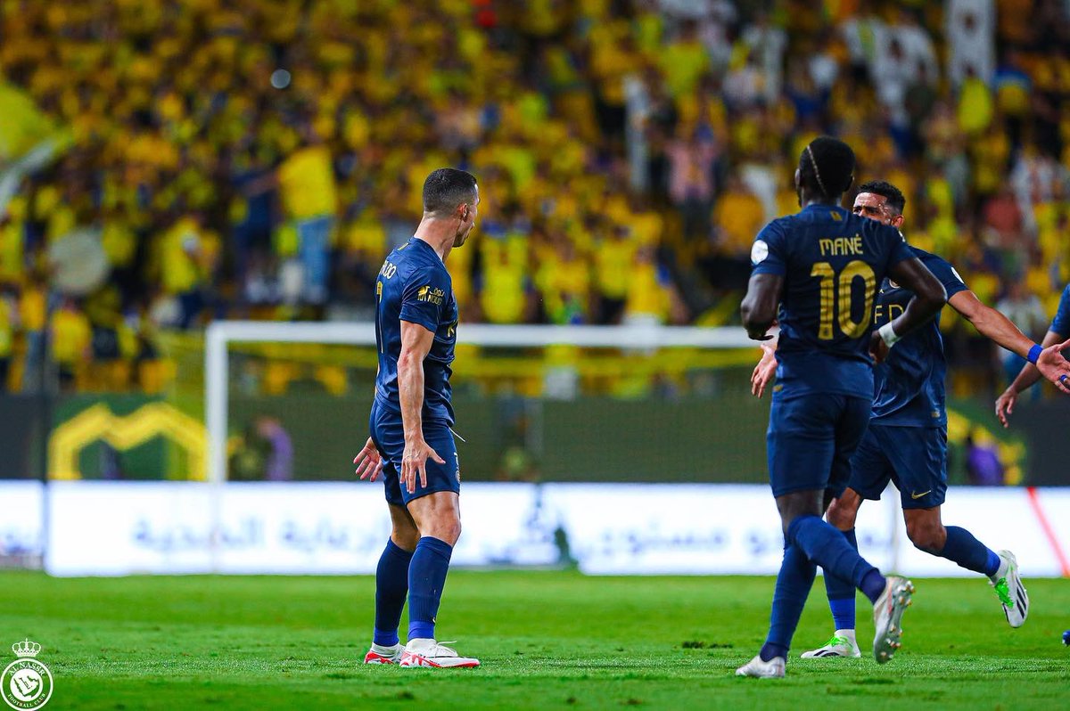 Cristiano's tweet image. Solid win!💪🏼
We keep the pressure on!
@AlNassrFC_EN 💛💙