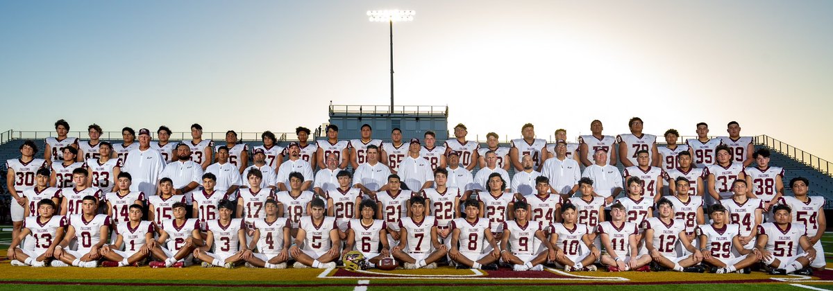 LosFresnosFB's tweet photo. Bi-District Playoffs
Friday Nov. 10th

Los Fresnos vs. PSJA High
7:00 PM 

At PSJA Stadium 

Adults: $8.00
Students: $3.00

Online Tickets Link will be posted Tuesday (all tickets General Admission) https://t.co/vgiFJkoeaq