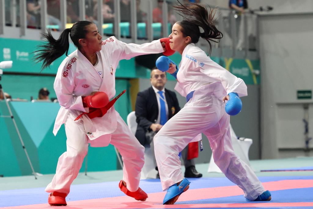 NicolasMaduro's tweet photo. Mis felicitaciones a Yorgelis Salazar, por su gran victoria en Karate -50 kg en los Juegos Panamericanos "Santiago 2023" y lograr Medalla de Oro para Venezuela. ¡Qué bonito triunfo! Ahora, a seguir hacia adelante, cosechando más éxitos y más bendiciones. ¡Un Gran Abrazo Yorgelis! https://t.co/zBMMSOtAN0
