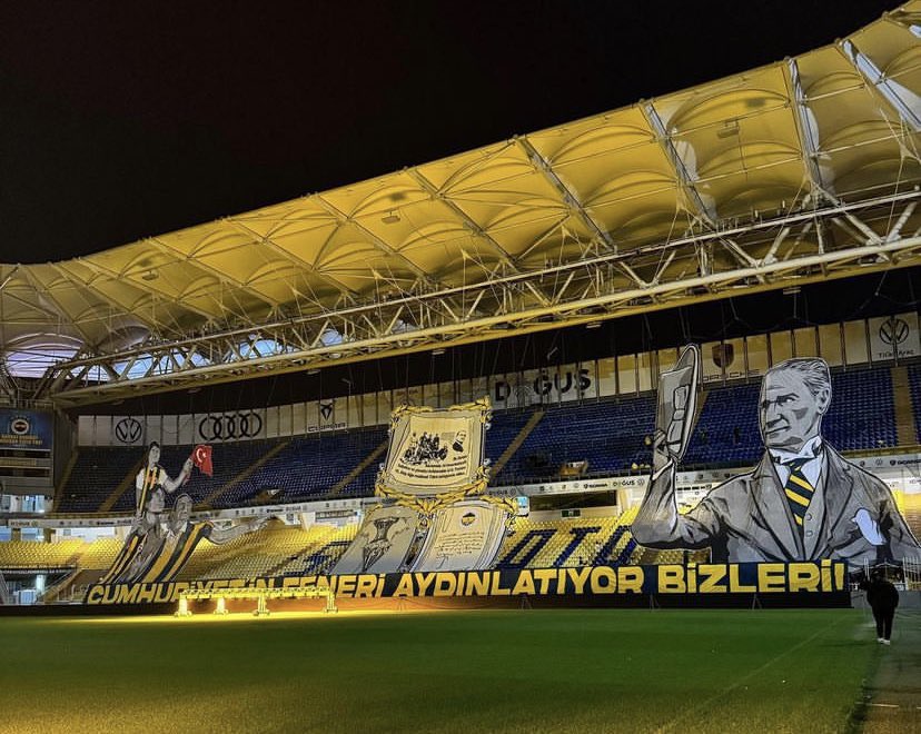 hiç pişman değilim senin olmaktan.