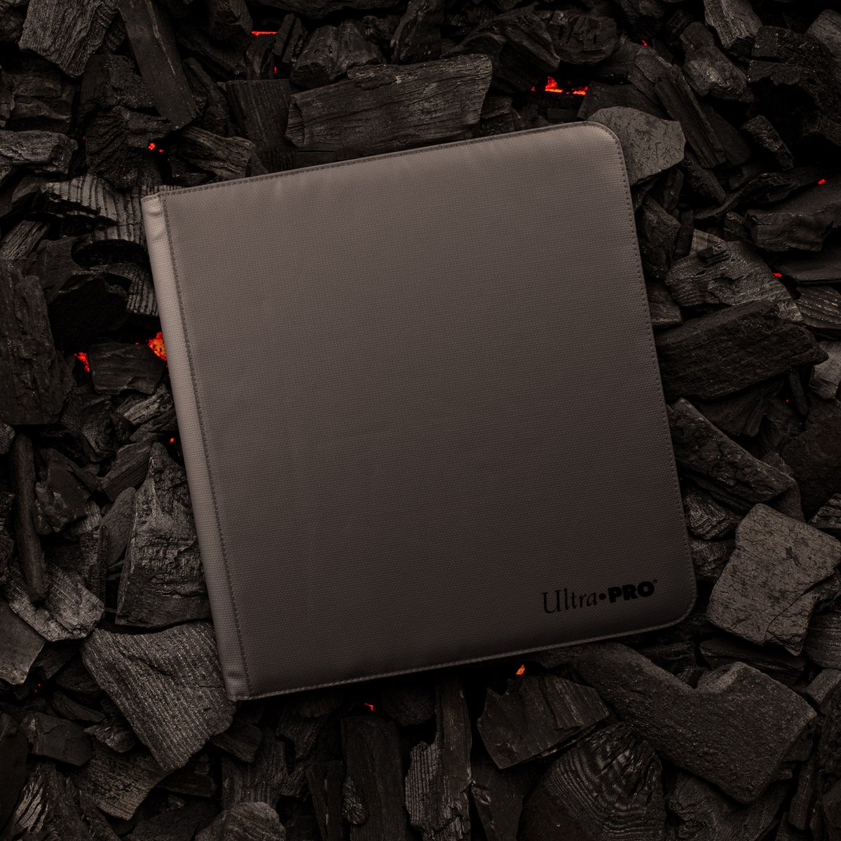 UltraProIntl's tweet image. Don't be afraid to turn up the heat a little! 🔥 With the Fire-Resistant PRO-Binder, your card collection stays protected from heat and flames, and we think that's pretty cool 🌡️
--
#UltraPRO #FireResistant #CardProtection