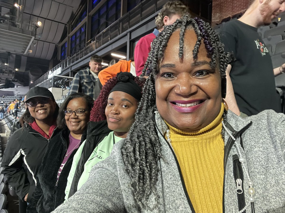 HisLoveKeptMe's tweet photo. Pacers didnโt hold on to the win, but we all had a good time. One of the youth, Carmenโs son, even won a parachute TShirt. Thanks again! #PacerGameNight
Pacers v Hornets. (11.4.23)
#YouFeedThem #YFTMFP30 https://t.co/ZfEkssLOyN