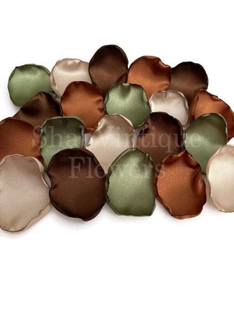 Copper Bronze Brown Champagne Moss Flower Petals Country - Etsy buff.ly/3Pb607E #forestwedding #woodlandwedding #rusticwedding #etsysale #onsale #trending