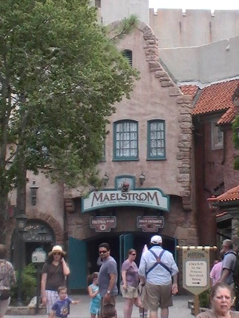 Disney Clips Guy tweet media