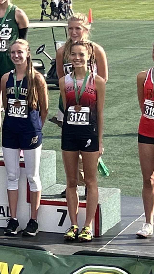 TVTrack_'s tweet photo. Congratulations to the Tusky Valley girls cross country team as they placed 17th at the state meet. Trista Lieser lead the way with a 19th place finish which earned her All Ohio status! #wearetuskyvalley🏃‍♀️ https://t.co/ykMzn103mv