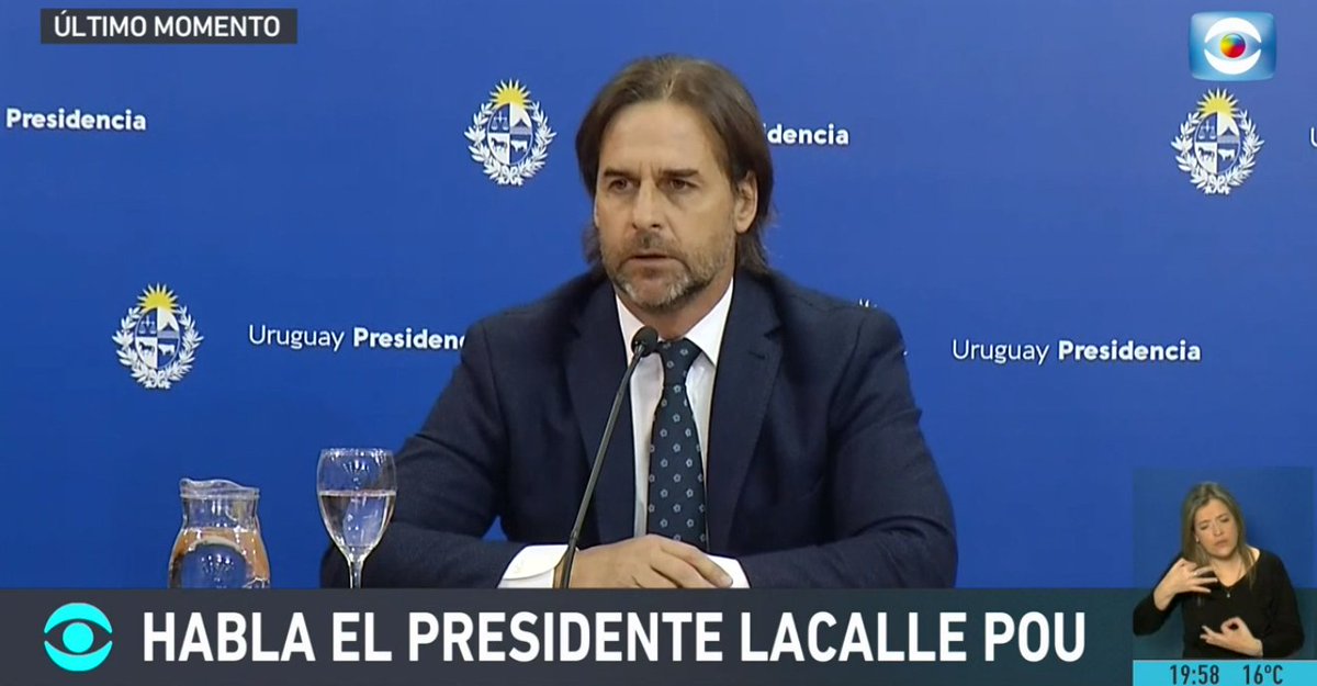 AHORA: "Heber, Maciel y Lafluff me presentaron la renuncia y las acepté", informa el presidente <a href="/LuisLacallePou/">Luis Lacalle Pou</a> <a href="/Subrayado/">Subrayado</a> 
Nicolás Martinelli será el ministro del Interior, secundado por Pablo Abdala.
Paganini va para Relaciones Exteriores y en Industria queda Elisa Facio.