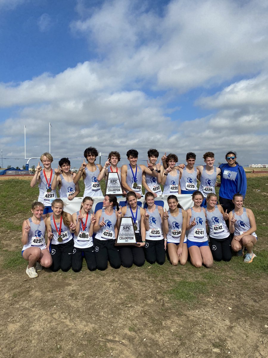 Head_TompkinsCC's tweet photo. veni, vidi, vici!! 
Episcopal Cross Country Program Sweep. Great job Girls and Boys 🧹🐆🏃‍♂️🏃‍♀️#KnightsStandout #episcopalxc2023 #BeatYesterday @TXMileSplit @TTFCA @HoustonChronHS @GarminClipboard @Jack_Marrion @VictoryRings https://t.co/e9w01tTEtG