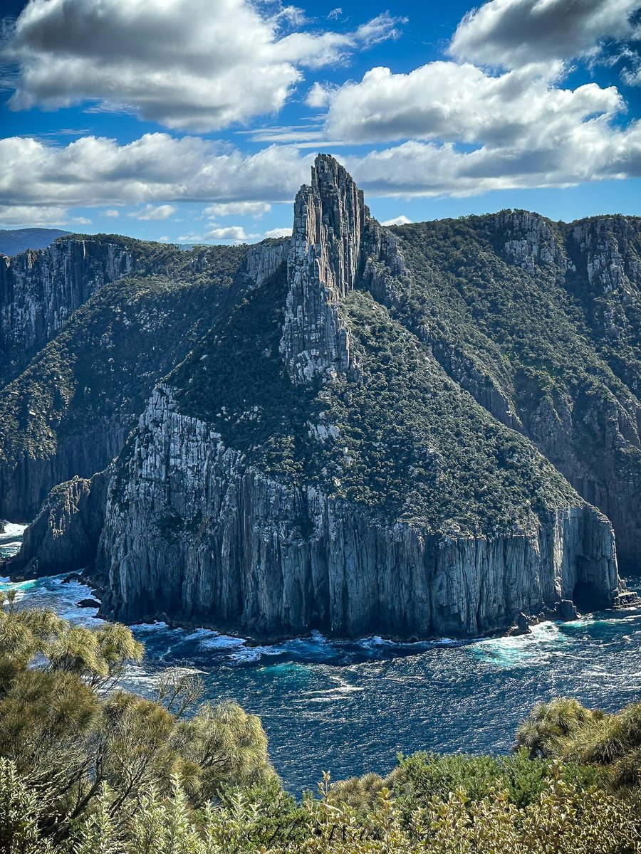 MaximusCampers's tweet photo. Stunning image of the Blade, Cape Pillar
on the rugged but beautiful Tasman Peninsula coastline.
TASMANIA
CREDIT : Jules Witek Photography
#hobartandbeyond #stunningimage #Blade #CapePillar #rugged #TasmanPeninsula #coastline #Tasmania https://t.co/67U731gJK8