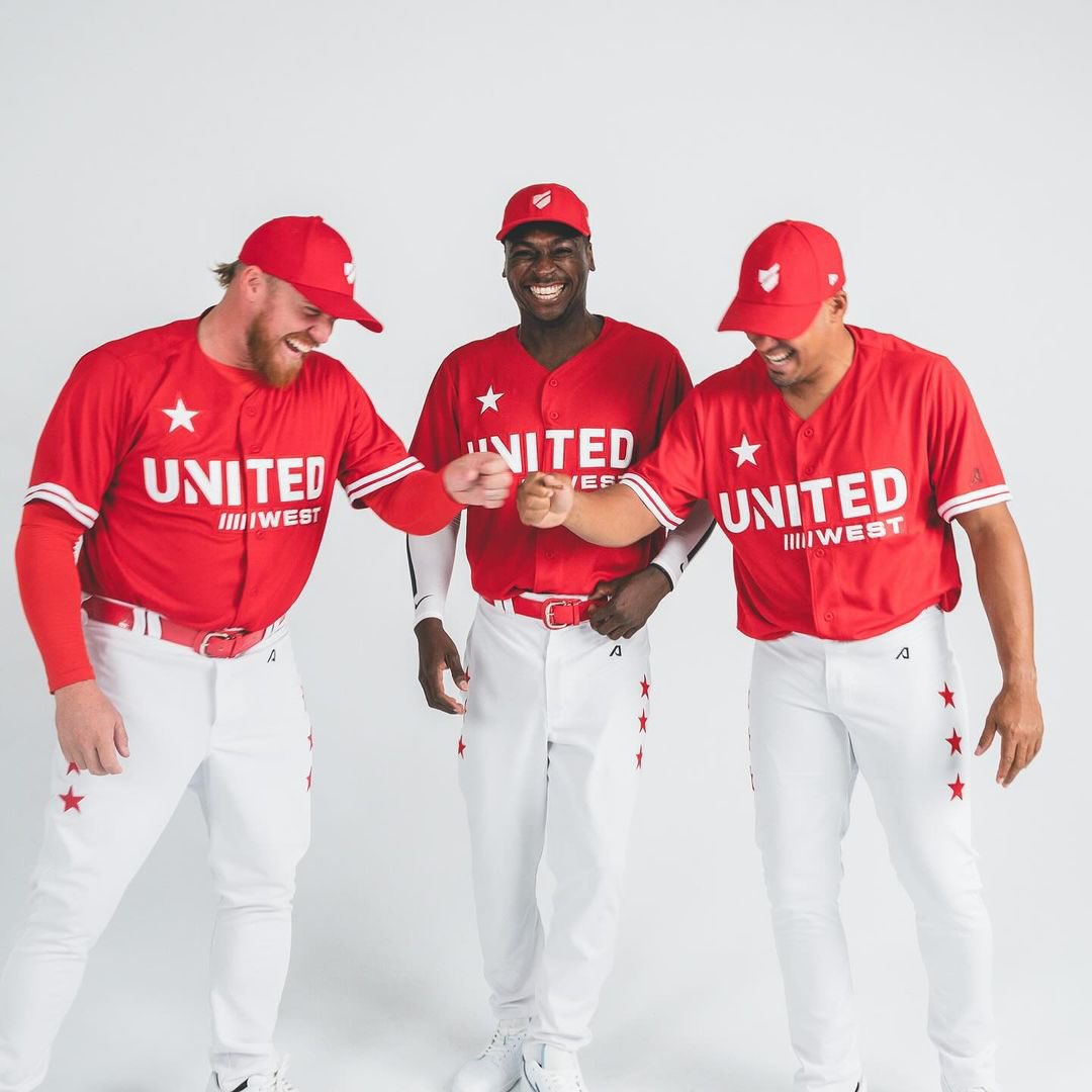 3️⃣ Amigos

Chemistry will be on full display November 24th and 25th in Dubai 🇦🇪

baseballunited.com/tickets