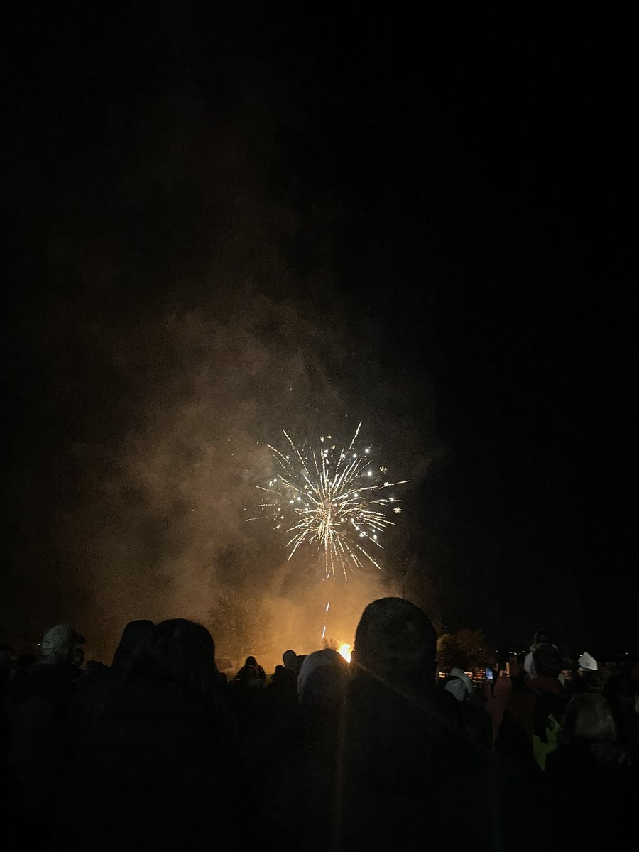 bhampshire39's tweet image. Another event tonight dovercourt fire works 

#MySJADay #SJA #AskMeHow