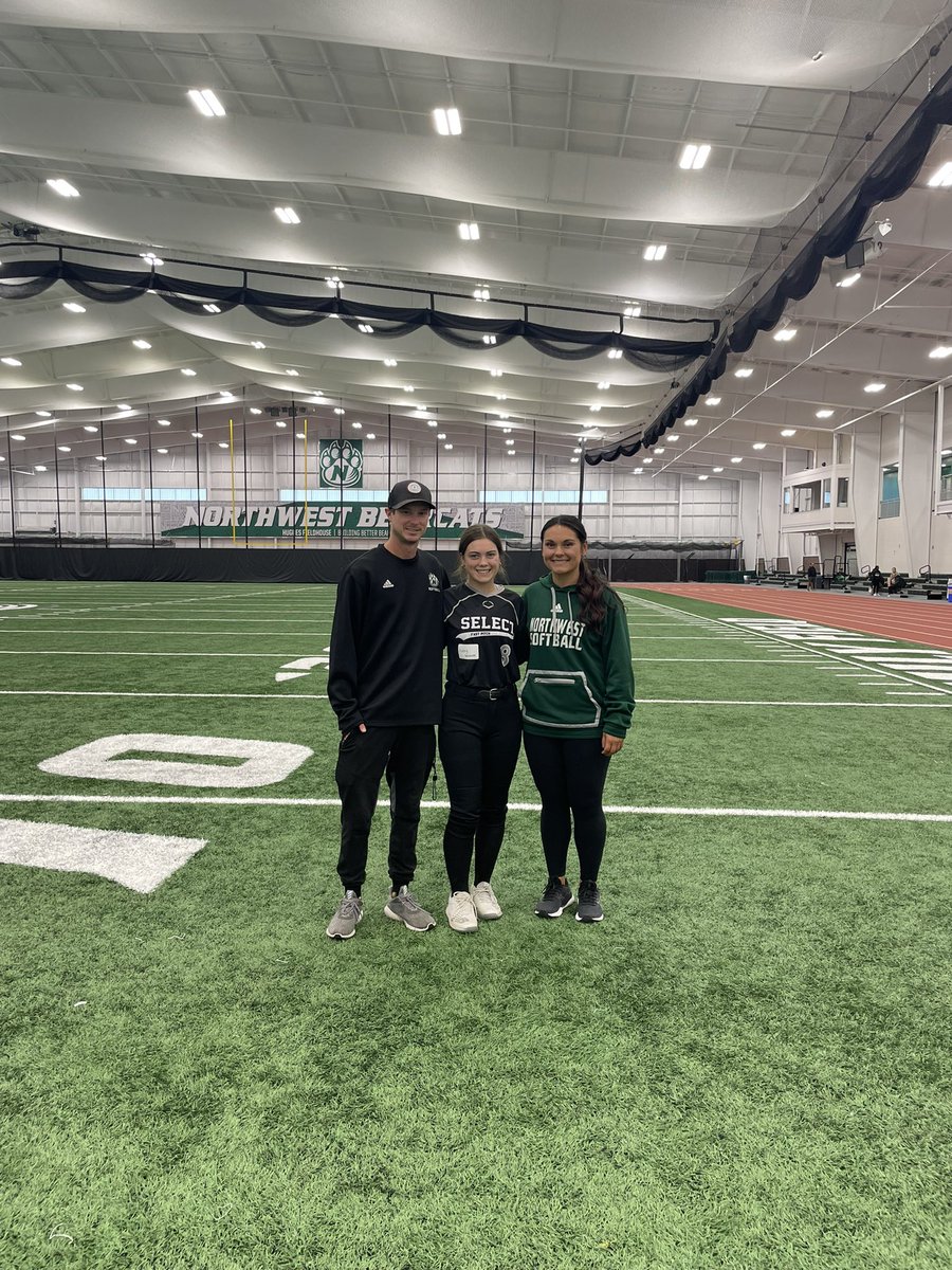 Thank you <a href="/naomi_tellez/">naomi tellez</a> &amp; coach Lambdin for putting on a great camp! I had a lot of fun scrimmaging and learning new drills. I always love my time up in Maryville! I look forward to staying in touch. Go bearcats! 💚 <a href="/NWBearcatSB/">Northwest Softball</a>