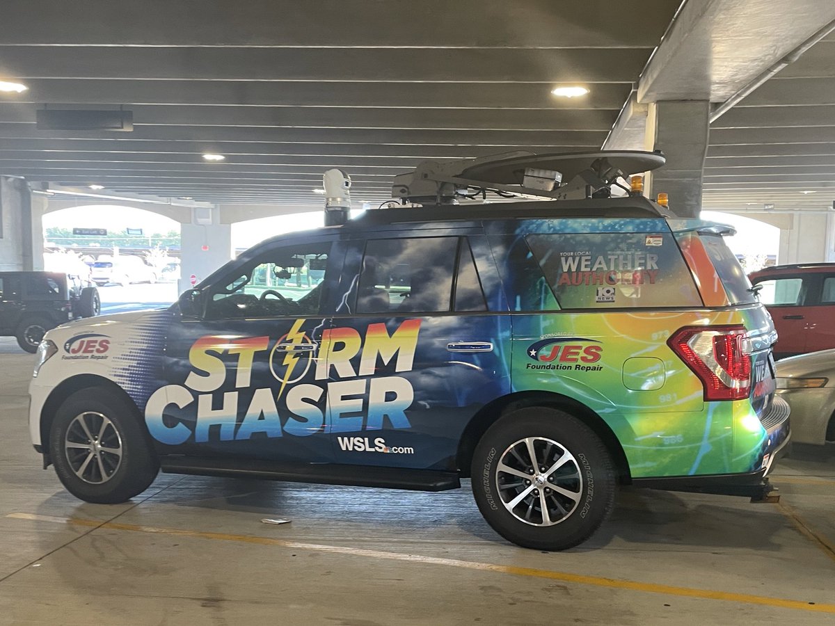 Sierra B. ⛈ tweet media