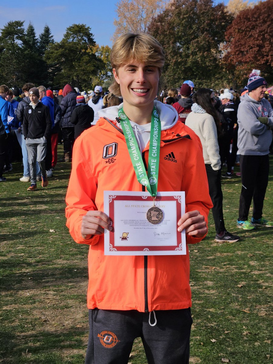 XcOsseo's tweet photo. Congrats to Cade on earning 5th overall at State, highest finish for an Oriole in almost 30 yrs, boys 13th out of 16 teams, and Jules Davis wraps up her CC career with 53rd finish. Thank you OSH community for the love and support this season! @OSHorioles https://t.co/uxz74t3Qei