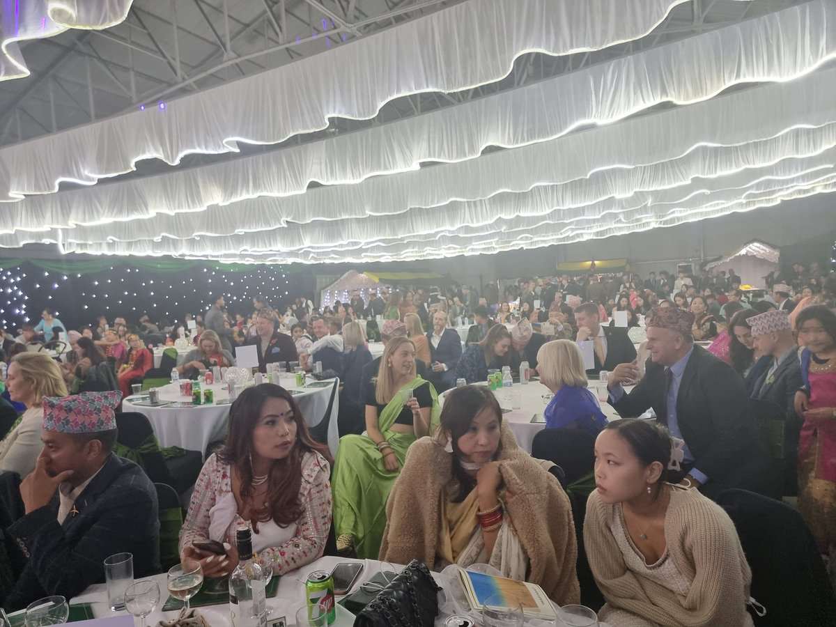 GlosComNet tweet media