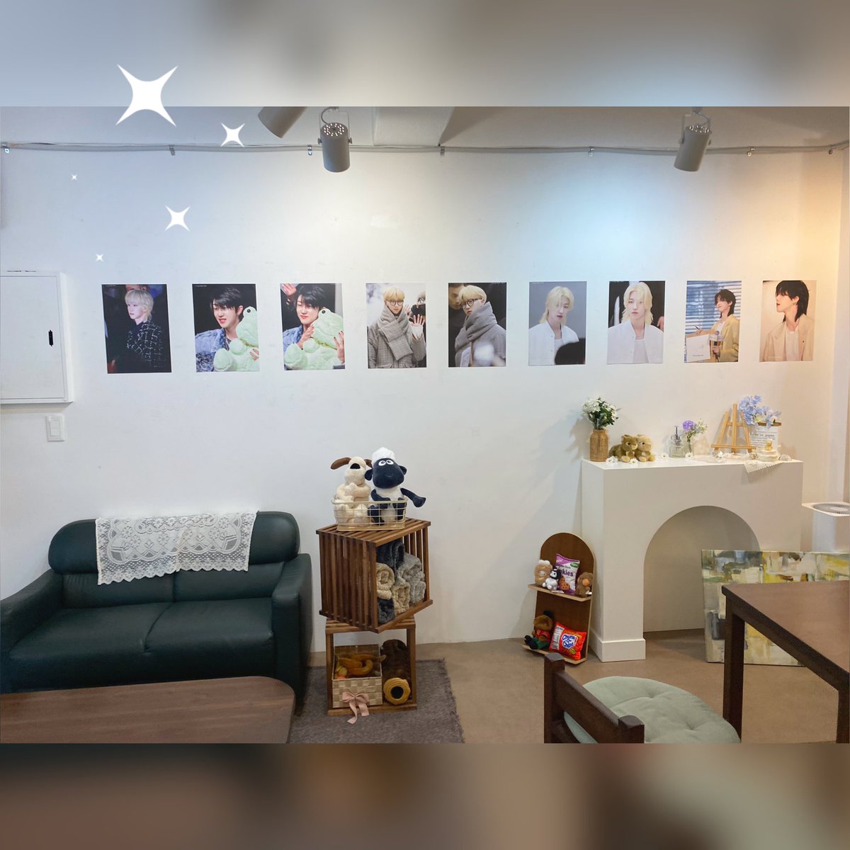 thepresent1116's tweet photo. 귀염뽀짝코너에 홀려서
폭풍사진찍기💎
#세븐틴 #SEVENTEEN #명호생카 #디에잇생카
#TriggeringTelepathyatNight
#밤에_THE8_심전감응
#디에잇 #THE8 #서명호 #ミンハオ #카페쿠키드 https://t.co/8oKmt3x7VH