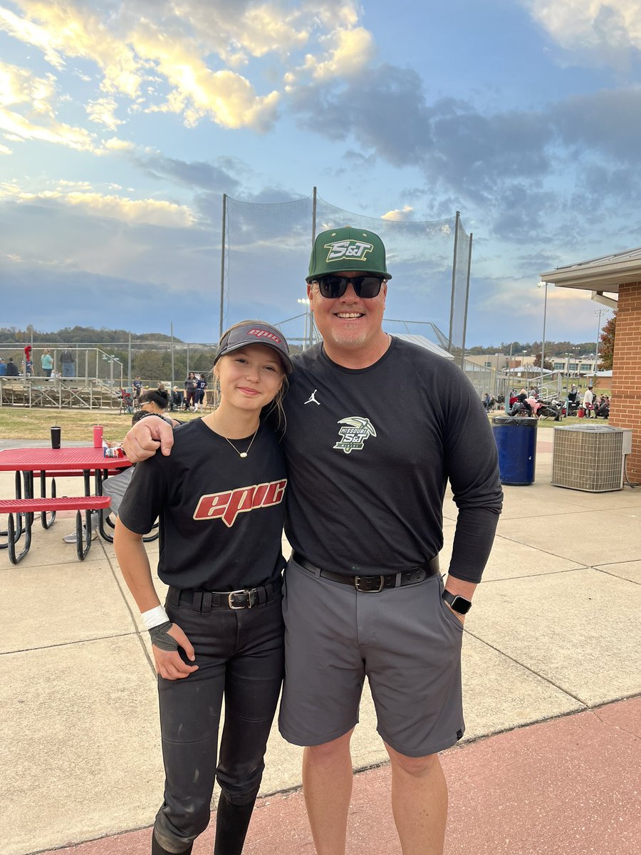 Had a good showing in Branson today at the City of Lights Showcase. Always good seeing Coach Howard from Missouri S&amp;T. Looking forward to scheduling a visit soon. Back at it tomorrow 11/5 @ 12noon <a href="/MissouriSandT/">Missouri S&T</a> <a href="/HHSWarEagleSB/">War Eagle Softball</a> <a href="/EpicArkansas/">Epic Premier Arkansas</a> #uncommitted #collegesoftball #softball