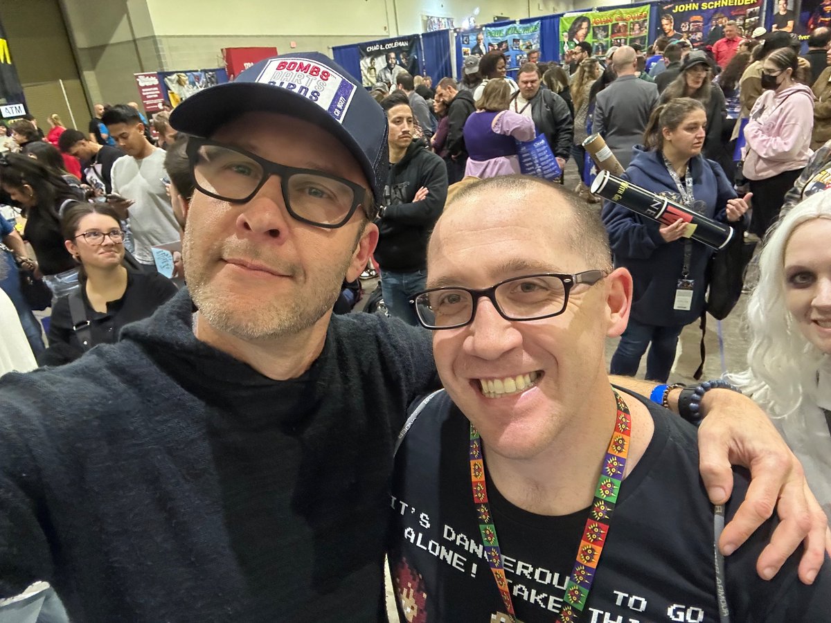 BoundarylayerB's tweet image. Got to me the infamous @michaelrosenbum today! Keep up the great work with the @insideofyoupod!