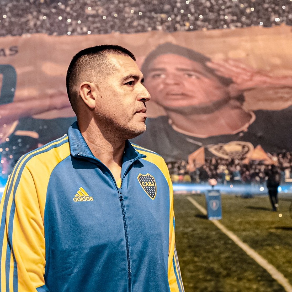 KilmisterNicoc's tweet photo. Desconozco si se puede hacer, pero de poderse en Boca se tiene que cambiar el estatuto y no tiene que haber elecciones. Riquelme tiene que quedarse para siempre en el club. Simplemente por qué del lado opositor hoy querían que gane Fluminense. Les ganaste a todos Román https://t.co/xd36gniR70