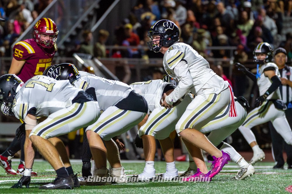 GibSportsPhoto's tweet photo. More photo highlights from last night's North Bay League - Oak Championship between Windsor HS and Cardinal Newman HS. Santa Rosa, CA USA #CaptureTheAction #ShareTheMemory https://t.co/CEEf7zfvJc