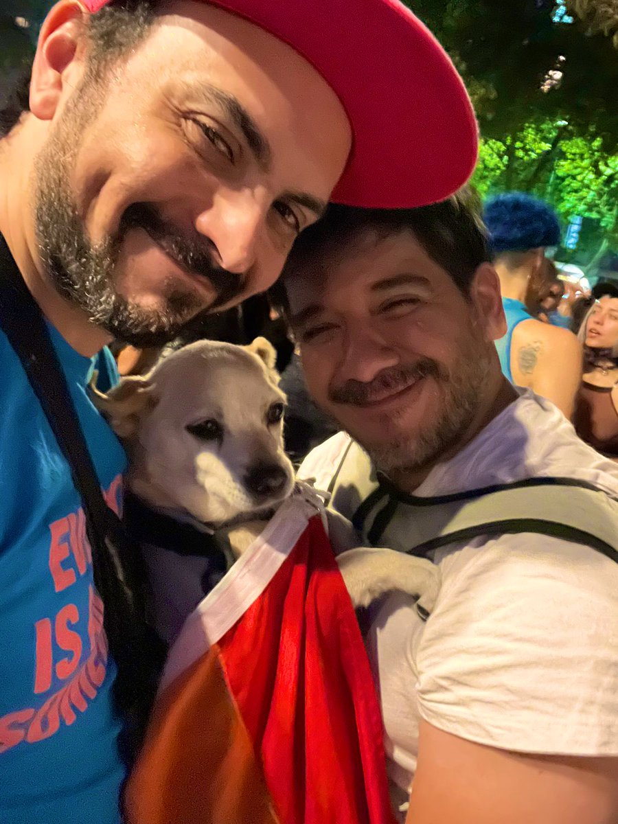 GeorgePelacho's tweet image. FELIZ DÍA DEL ORGULLO ARGENTINA 
#PRIDEARG #pride2023 putos y orgullosos