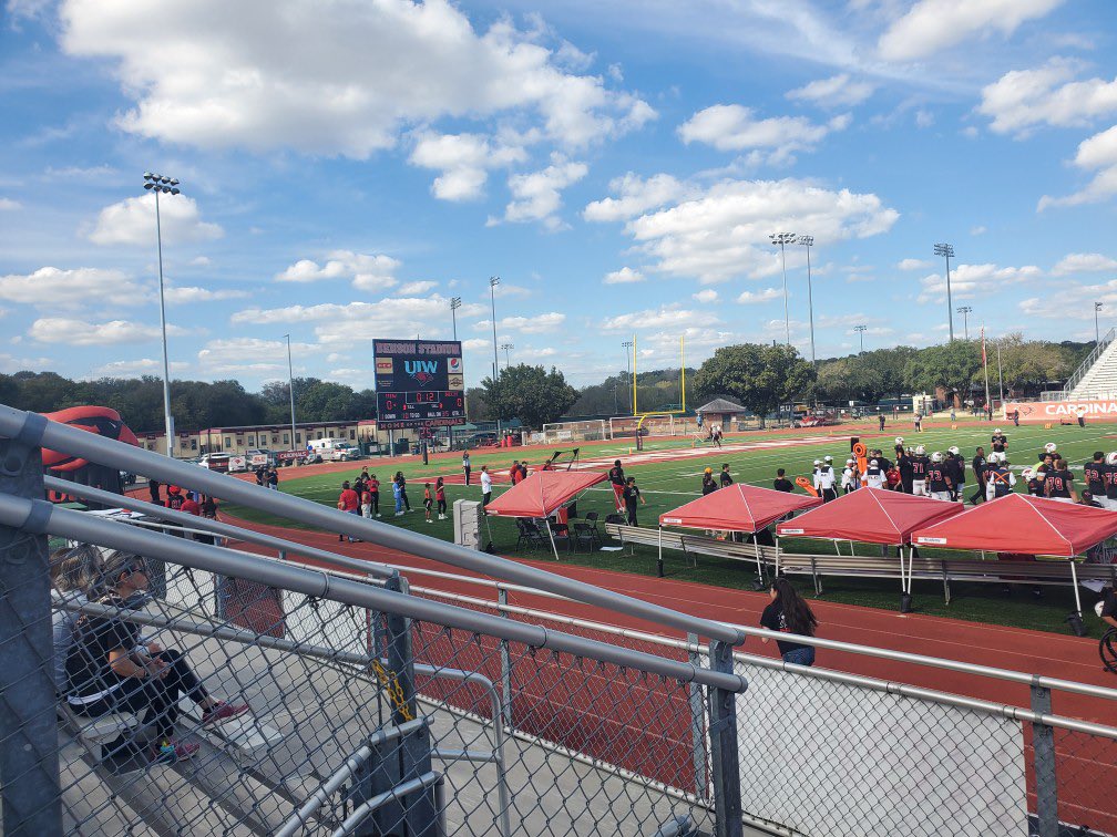 Had a great time at UIW Today. Thank you for the invite <a href="/CoachTSpragg/">Tre Spragg</a>