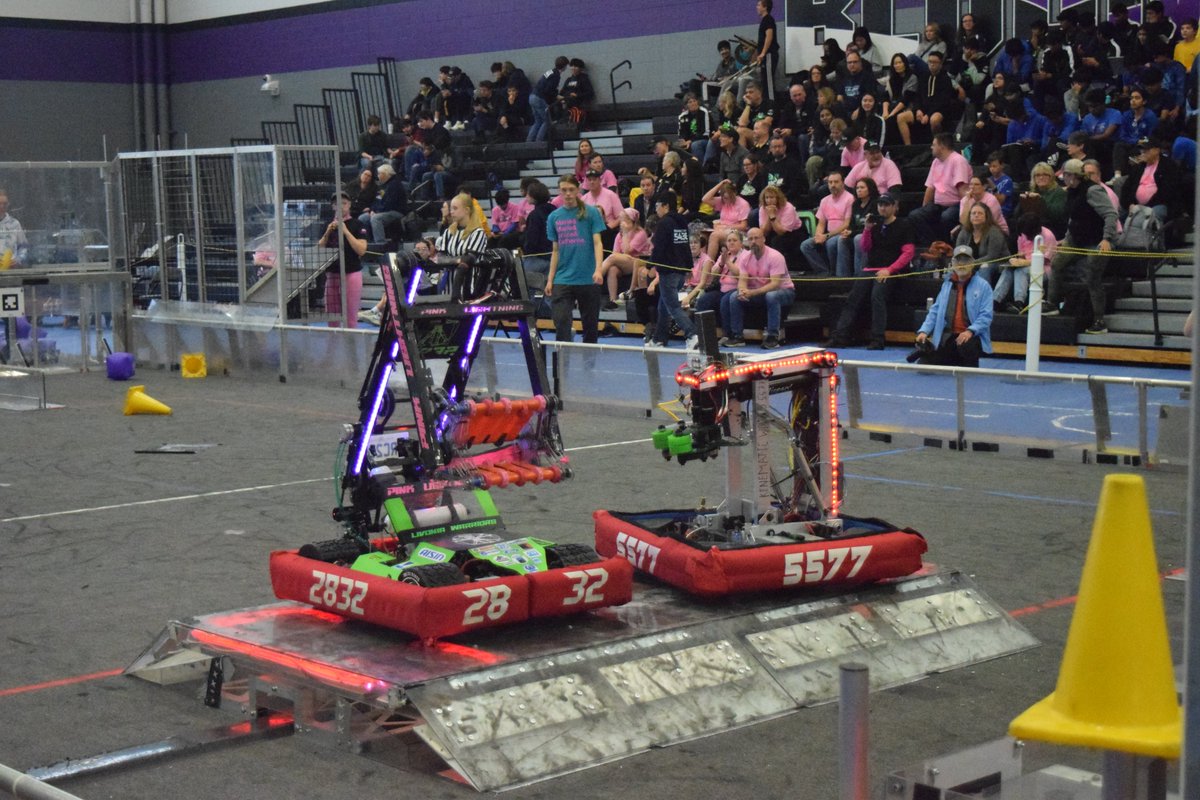We had so much fun today at the Bloomfield Girls Competition! It was exhilarating to see our ladies and alums in action again; the team would not be complete without any of you. Thank you for helping us inspire young girls in our community by displaying your strength.