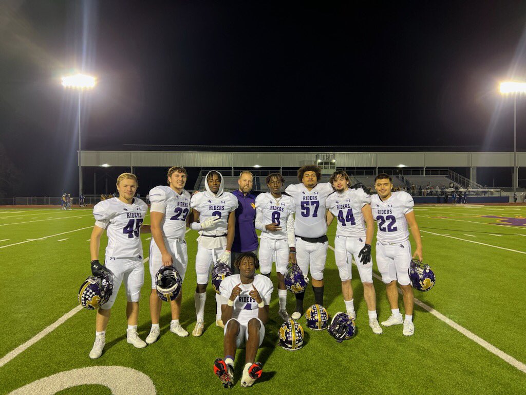 CoachJHuff's tweet photo. Can’t say enough about the growth and commitment our players have shown this season! One at a time moving forward. No Retreat! https://t.co/EN8a0uY0k7