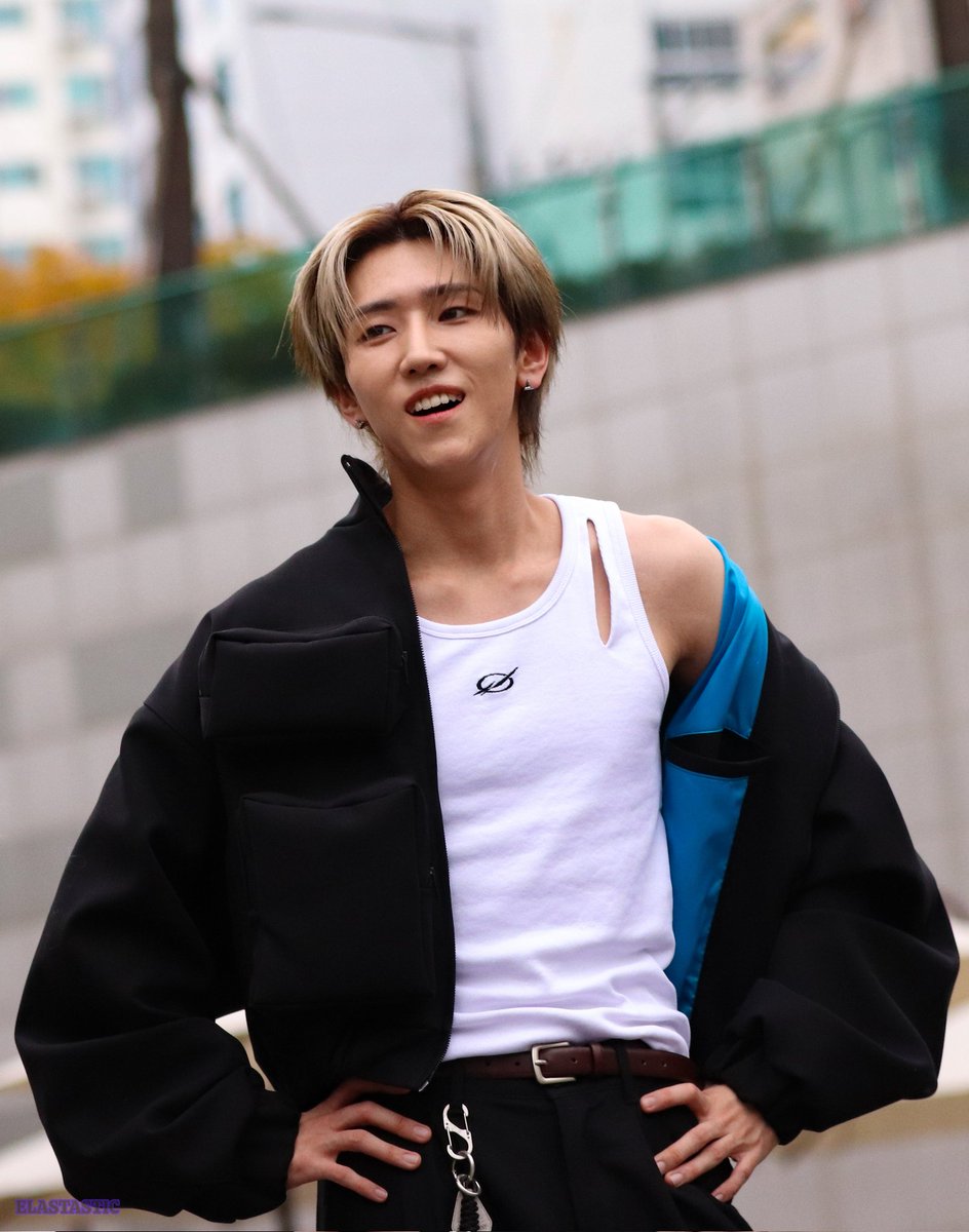 Elastastic's tweet image. 23.11.04 부산 버스킹

#백결 #Baekgyeul 
#엘라스트 #ELAST