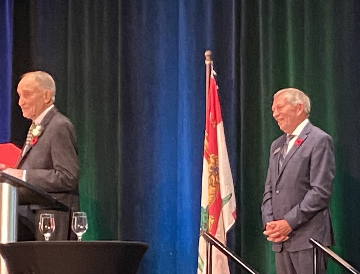 UniSpud's tweet photo. Everyone has heard of Lakeside Feeders and JBS Canada beef started by Garnet Altwasser and partners. 
Congrats on your induction. https://t.co/M27jIdbr3R