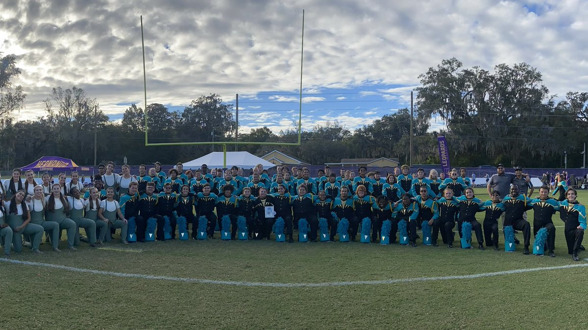 SunlakeBand's tweet photo. Congratulations one more time to the Soaring Sound!   Straight Superior ratings today at their District 5 Music Performance Assessment.  A great final performance of “The Giving Tree”. 

And the performers, directors, staff, and parents were happy! https://t.co/La7HfV3JBL