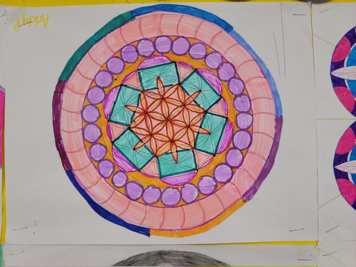 mwatson514's tweet photo. "Geometry in Art" geometric construction project.  PBL at work!  #proficiency scales @PBLWorks @MarzanoResource @ThomastonBOE https://t.co/xW2itdKkeG